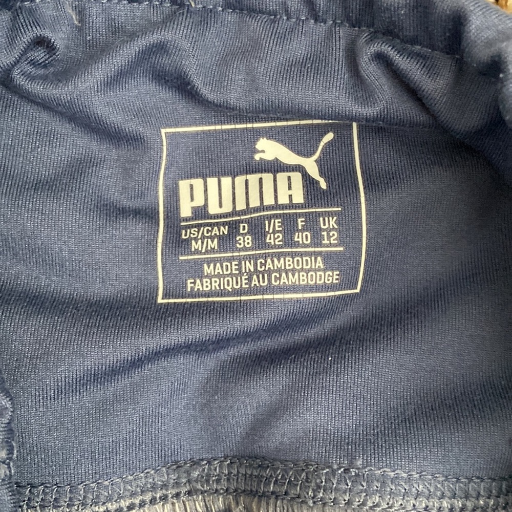 Puma Blue Workout Legging, lightly worn - Picture 5 of 6